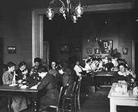 Adelaide Kindergarten Training College 1913