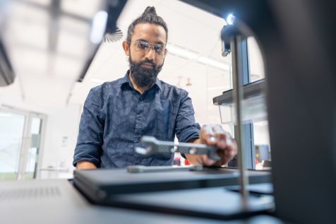 Using the Desktop Metal Printer