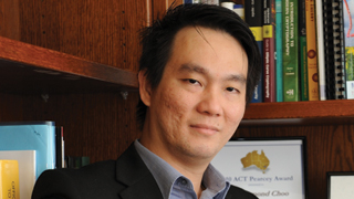 Dr Raymond Choo