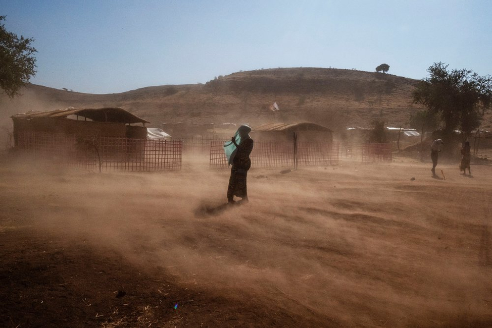 A refugee braving the winds in Sudan&rsquo;s Um Rakuba camp where Kiera and MSF were responding to the crisis and providing vital healthcare. Source.