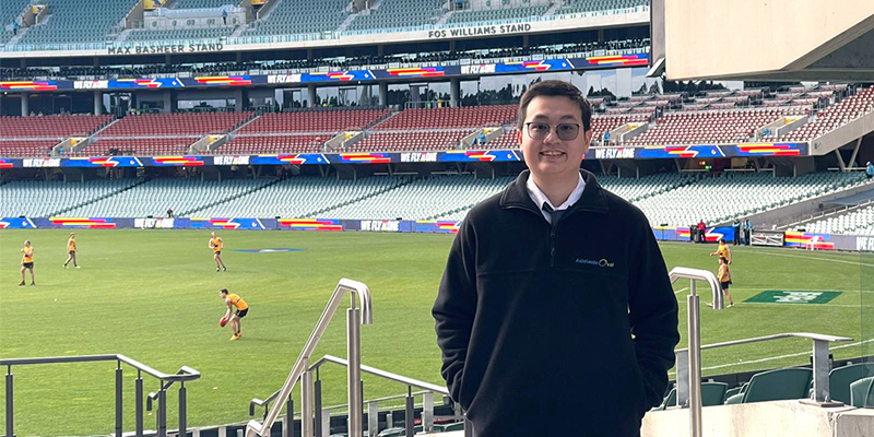 Vietnamese Software Engineering (Honours) student Edward Nguyen, is one of two international students who have been accepted into the Adelaide Football Club&rsquo;s coveted internship programs. 